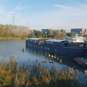  Frühstückspension Wheelhouse Euphrate Houseboat